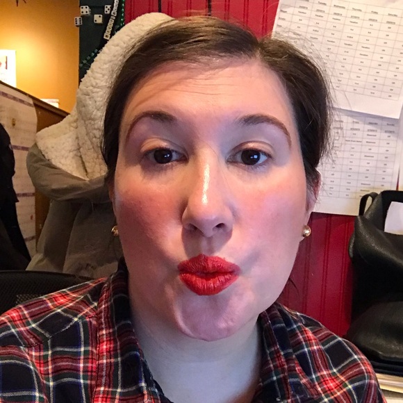 Meet your Posher, Kate - Picture 1 of 1